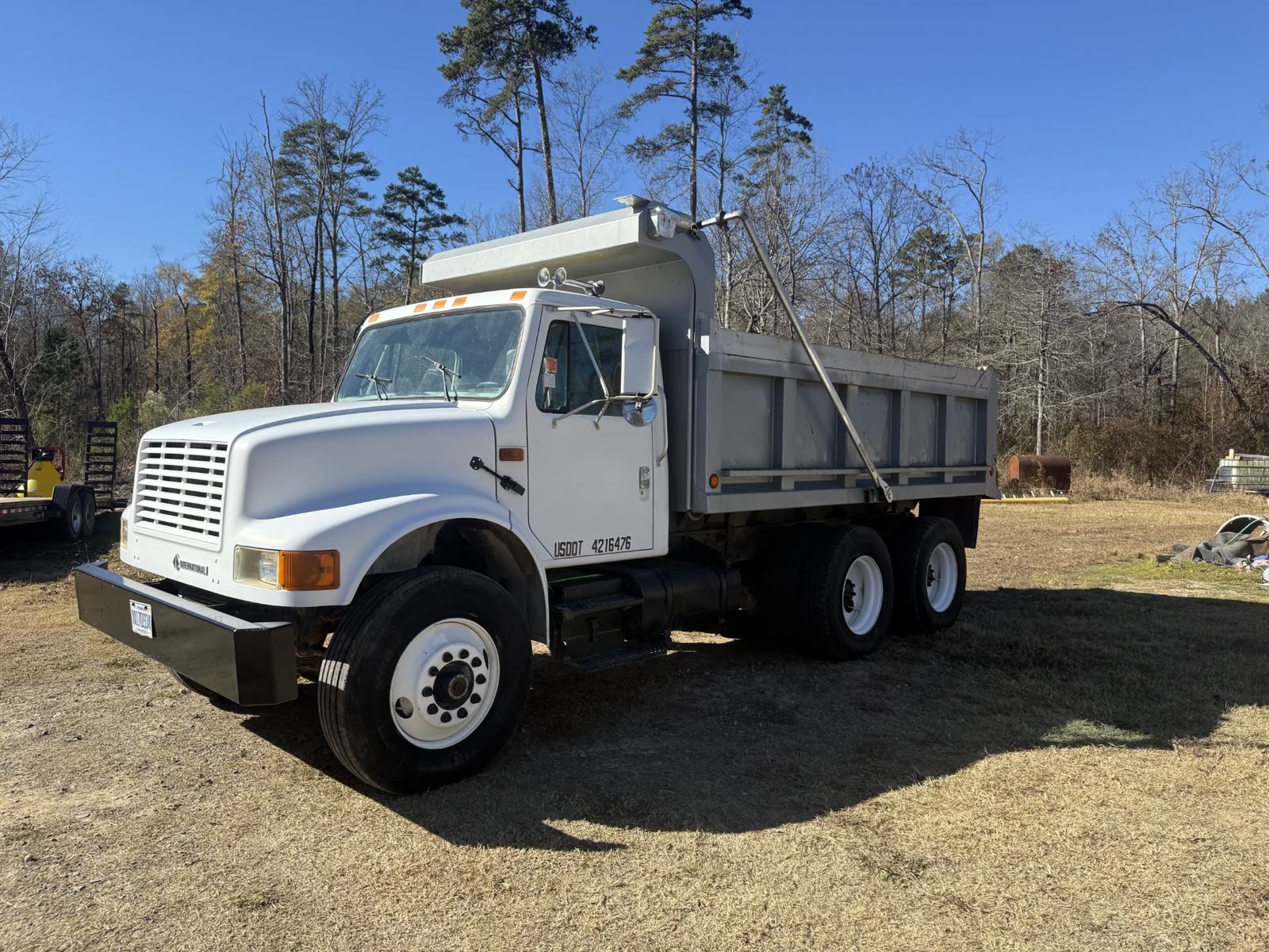 International tandem dump truck